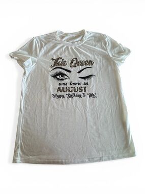 Women's White "This Queen Was Born in August" Short Sleeve Tee
